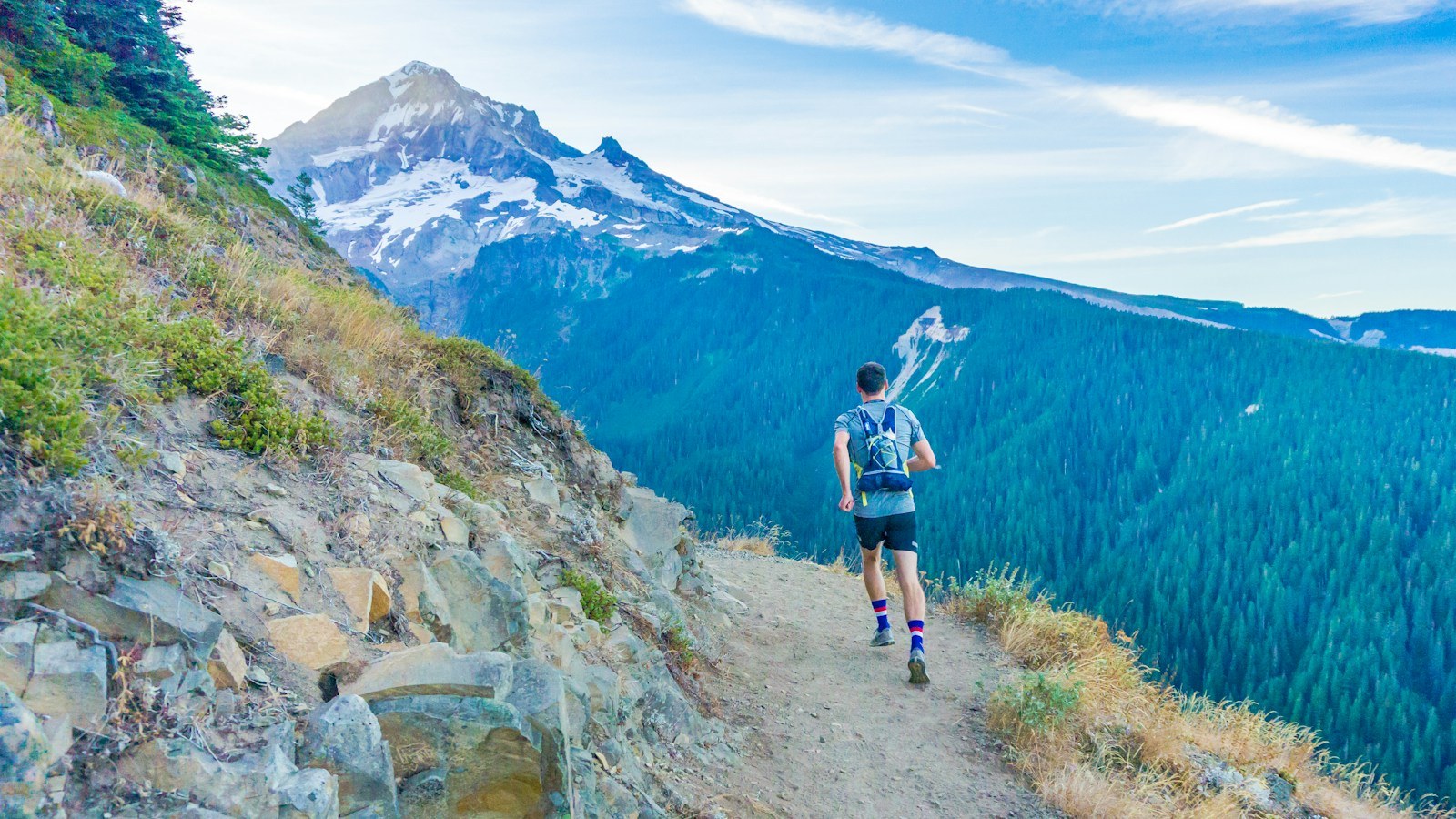 Trail race distances: 10K to 100 miles, km-effort and ITRA